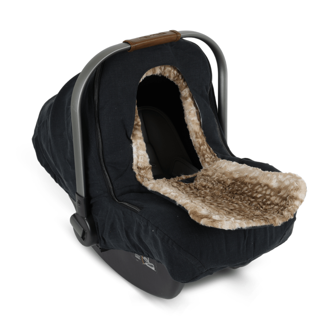 Winter Grace Cover - Black - Gliz Design