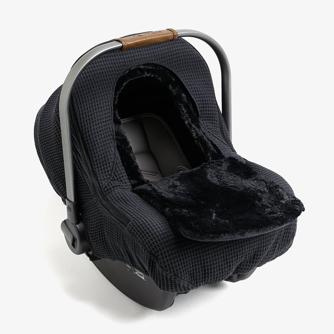 Winter Waffle GlizCover™ - Black - Gliz Design