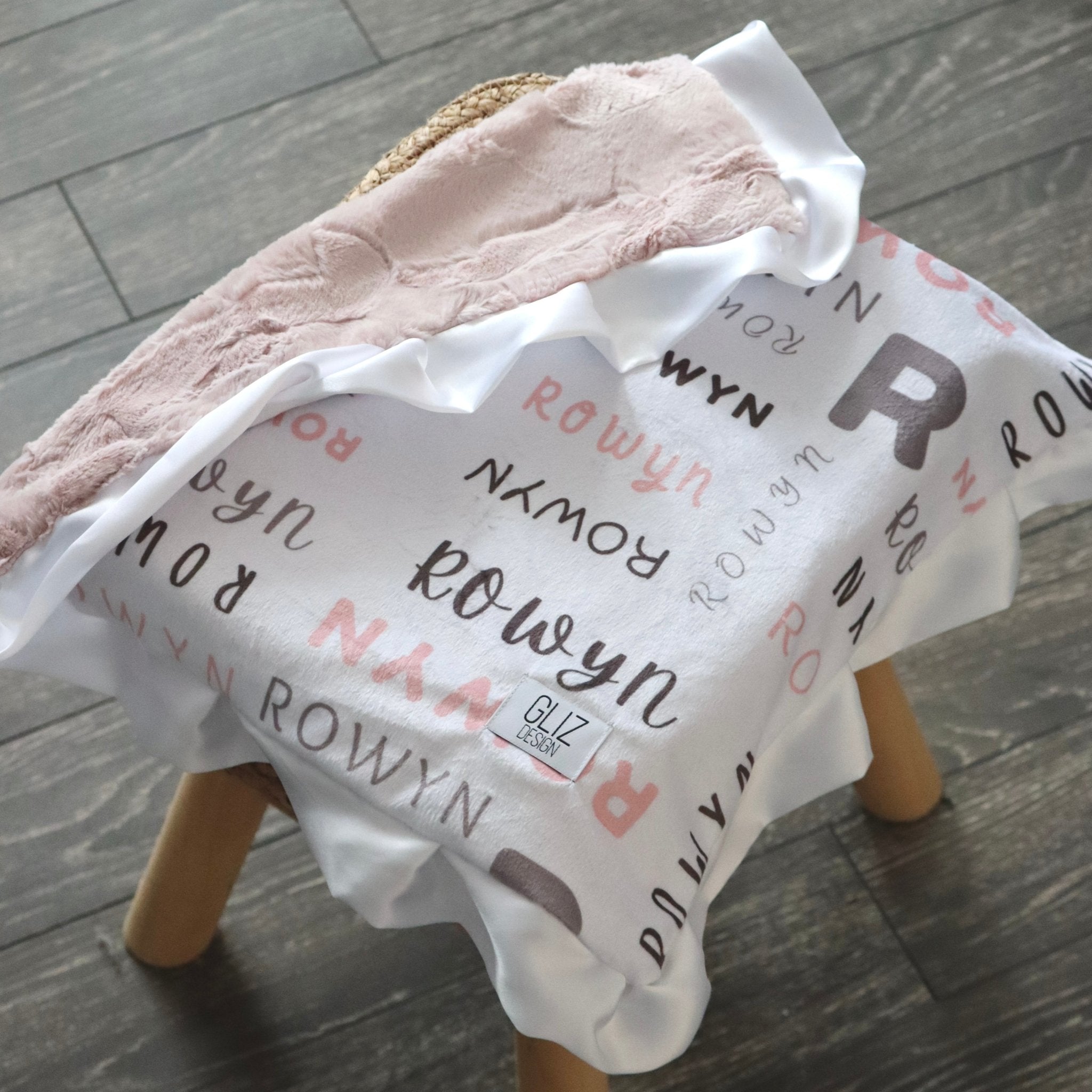 NAME BLANKET - Gliz Design