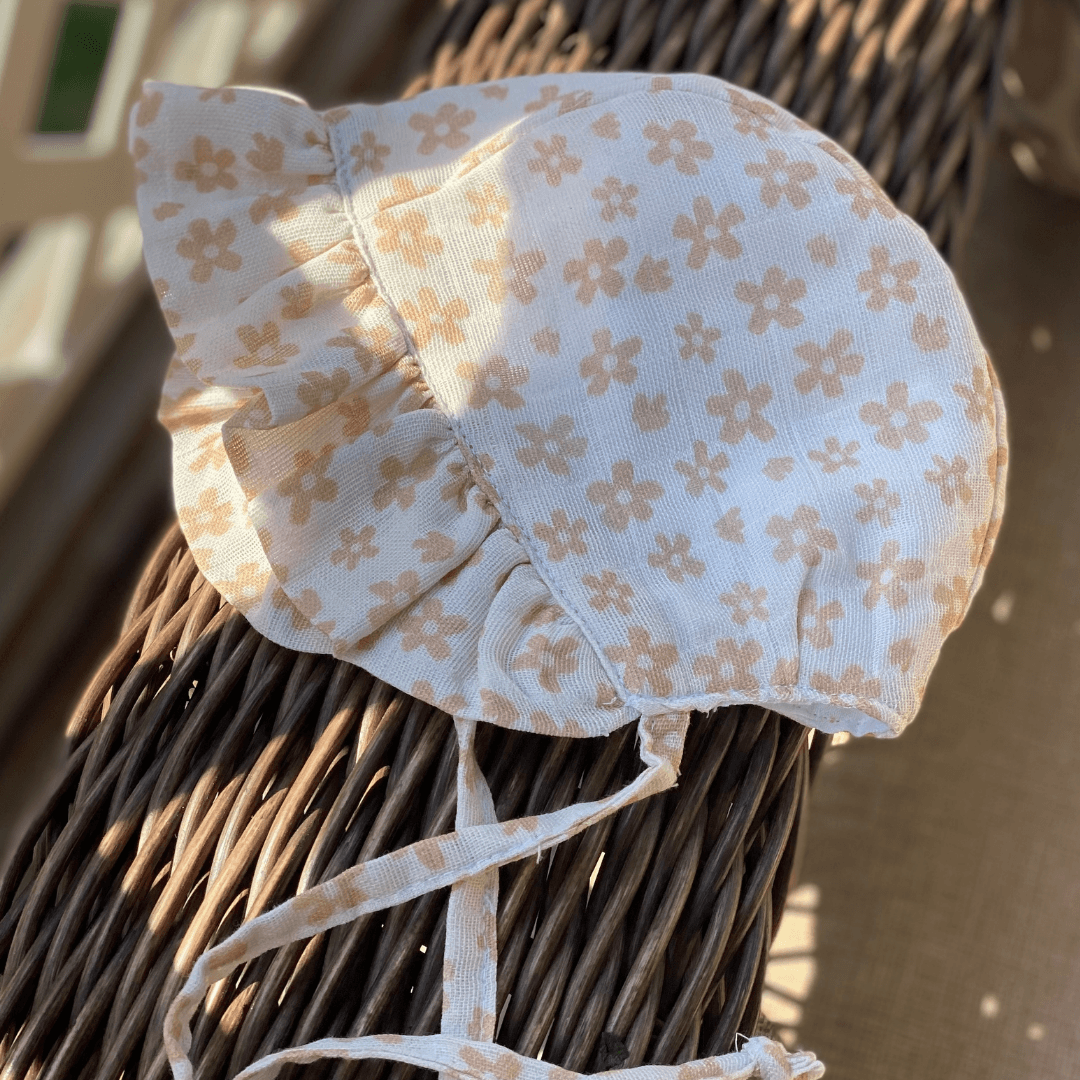 Ruffle Baby Bonnet - Gliz Design