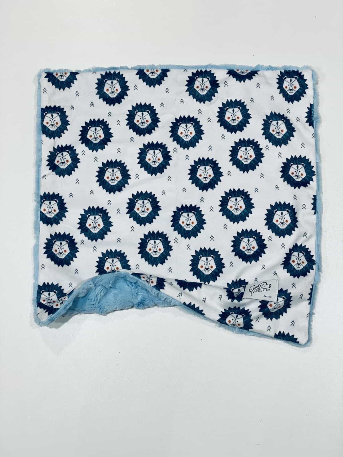 Snuggle Taggie - Lions! - Gliz Design