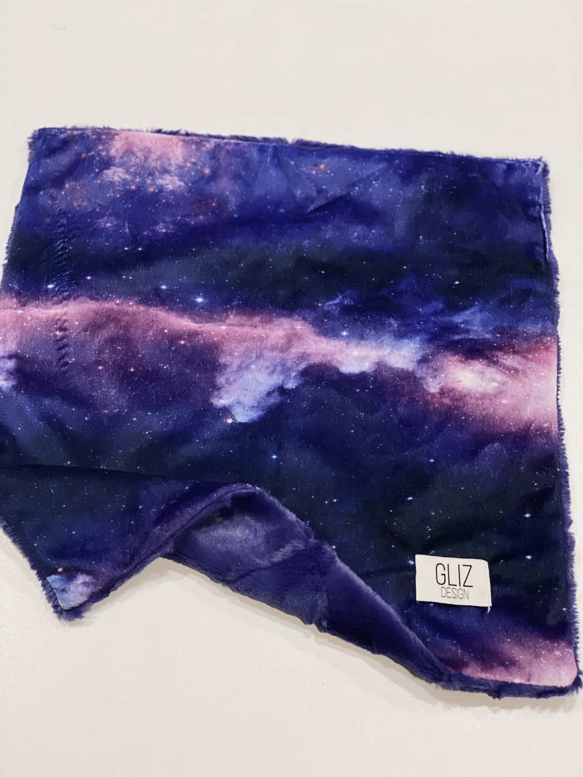 Snuggle Taggie - The Universe - Gliz Design