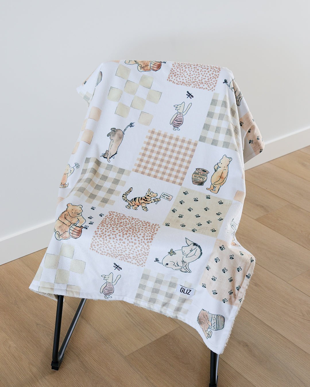 Blankets - Winnie - The - Pooh - Gliz Design