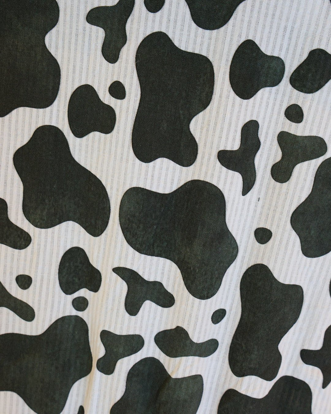 Summer Lite GlizCover™ - Cow Pattern - Gliz Design