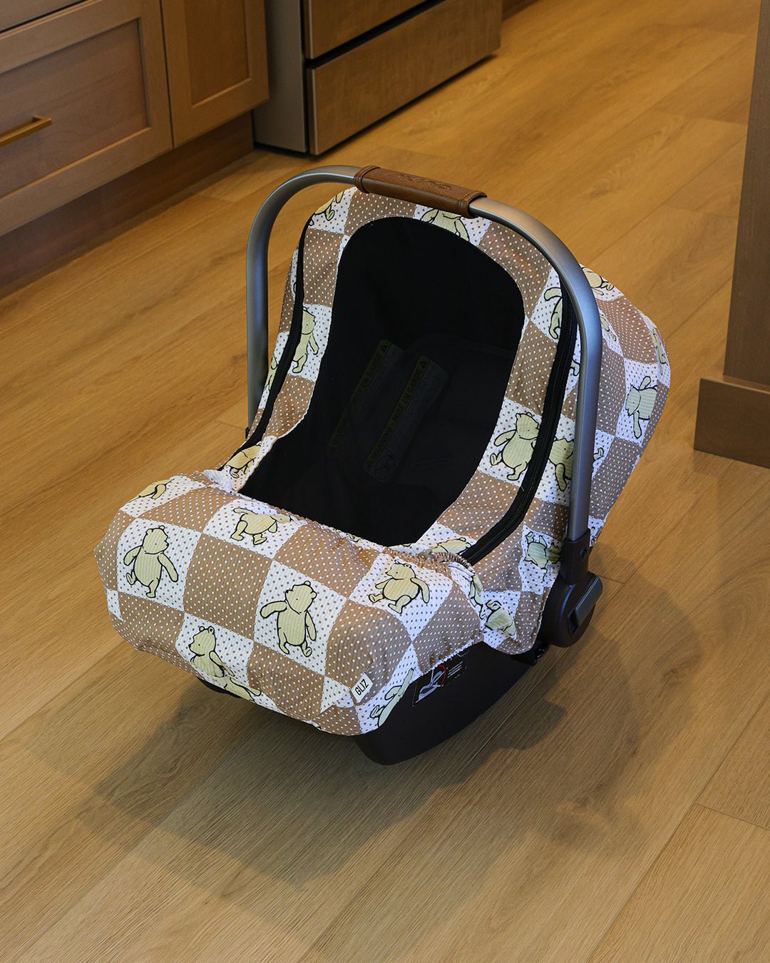 Summer Lite GlizCover™ - Winnie the Pooh Checkerboard - Gliz Design