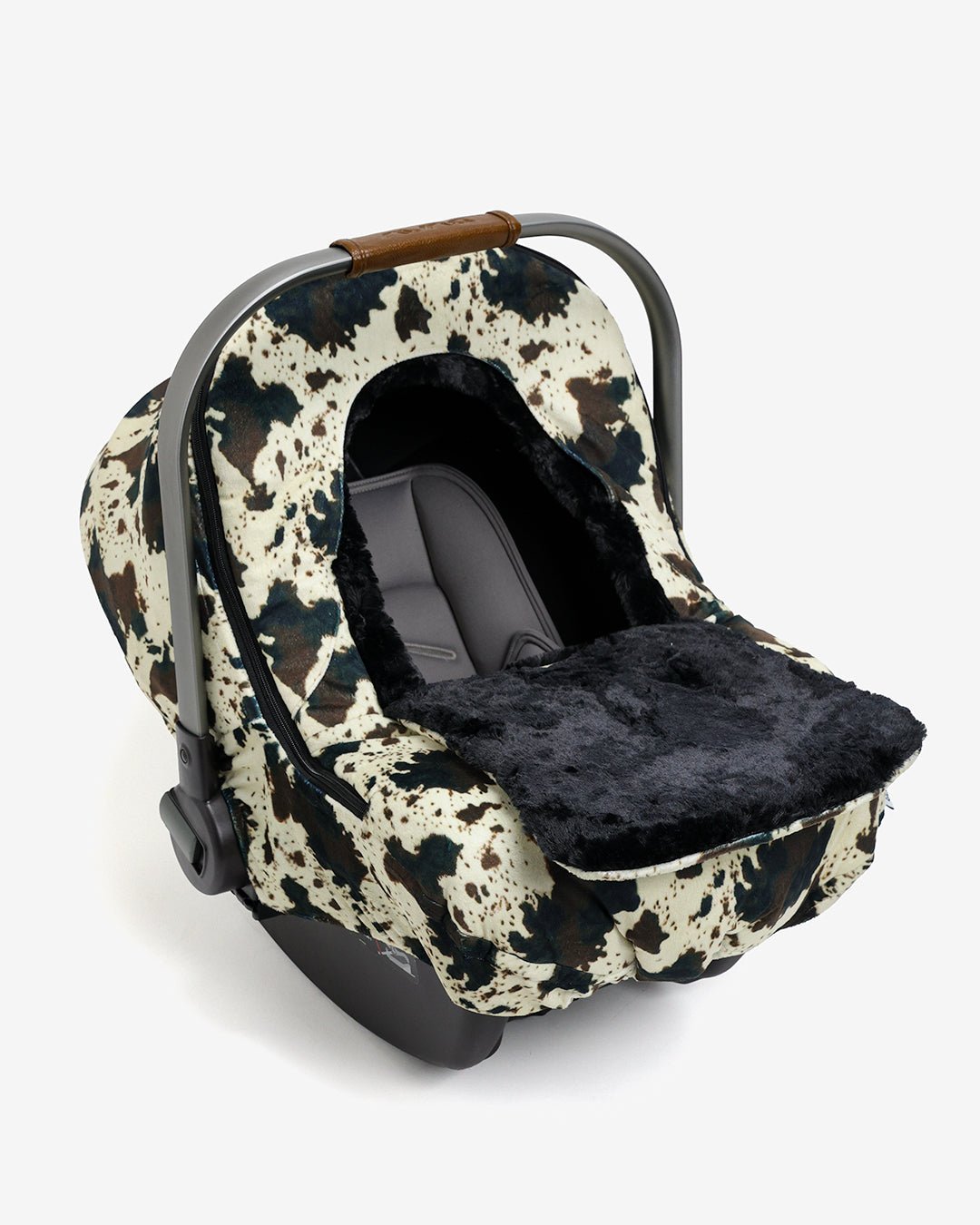 Winter Cover - Cow Hide Print - Gliz Design