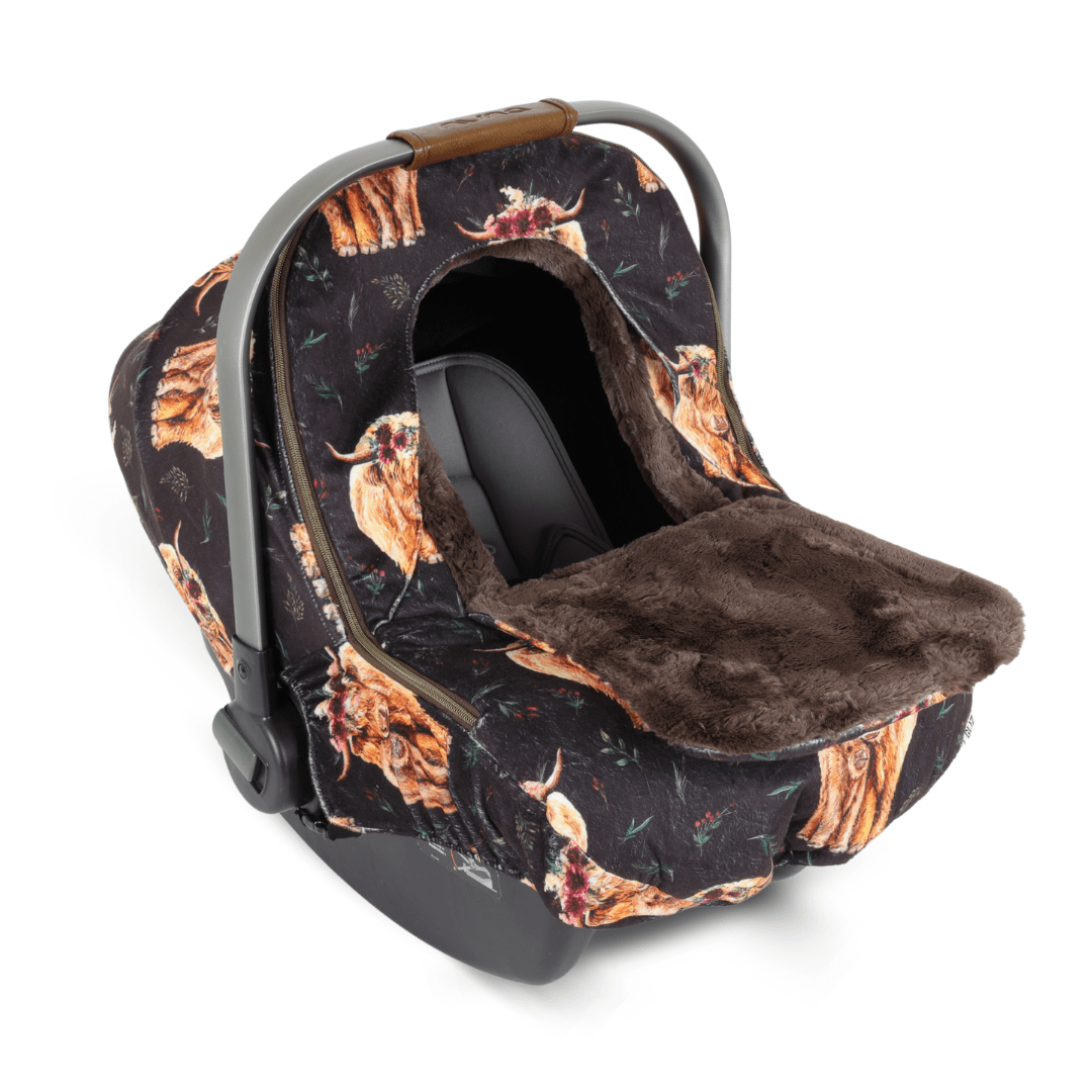 Winter Cover - Highland Cow On Maroon - Gliz Design