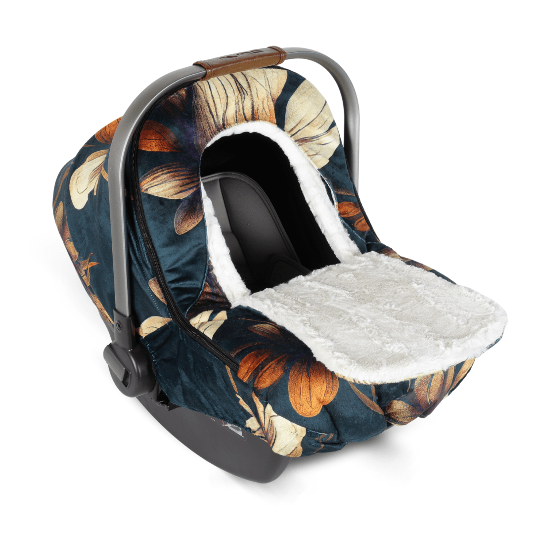 Winter Cover - Modern Coral Flowers - Gliz Design