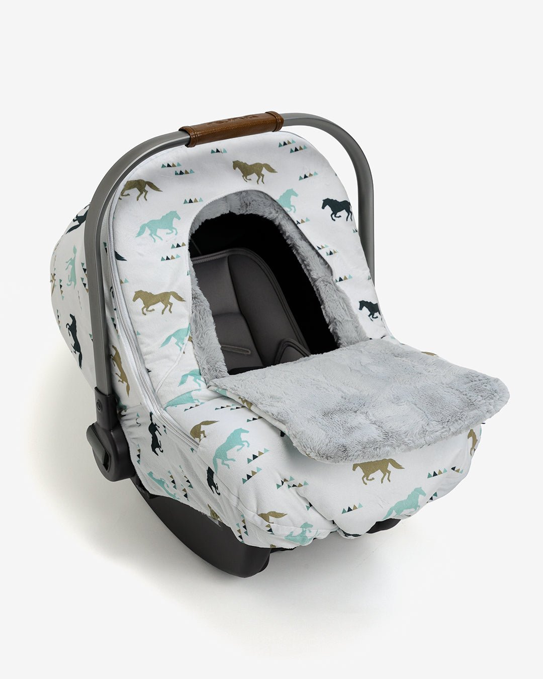 Winter Cover - Running Horses - Gliz Design