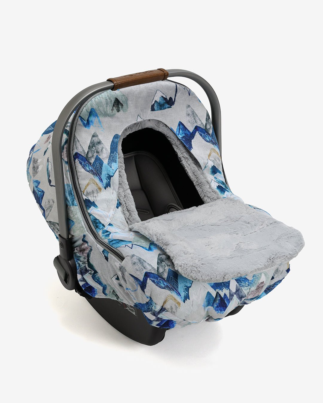 Winter GlizCover™ - Call of the Mountains (storm) - Gliz Design