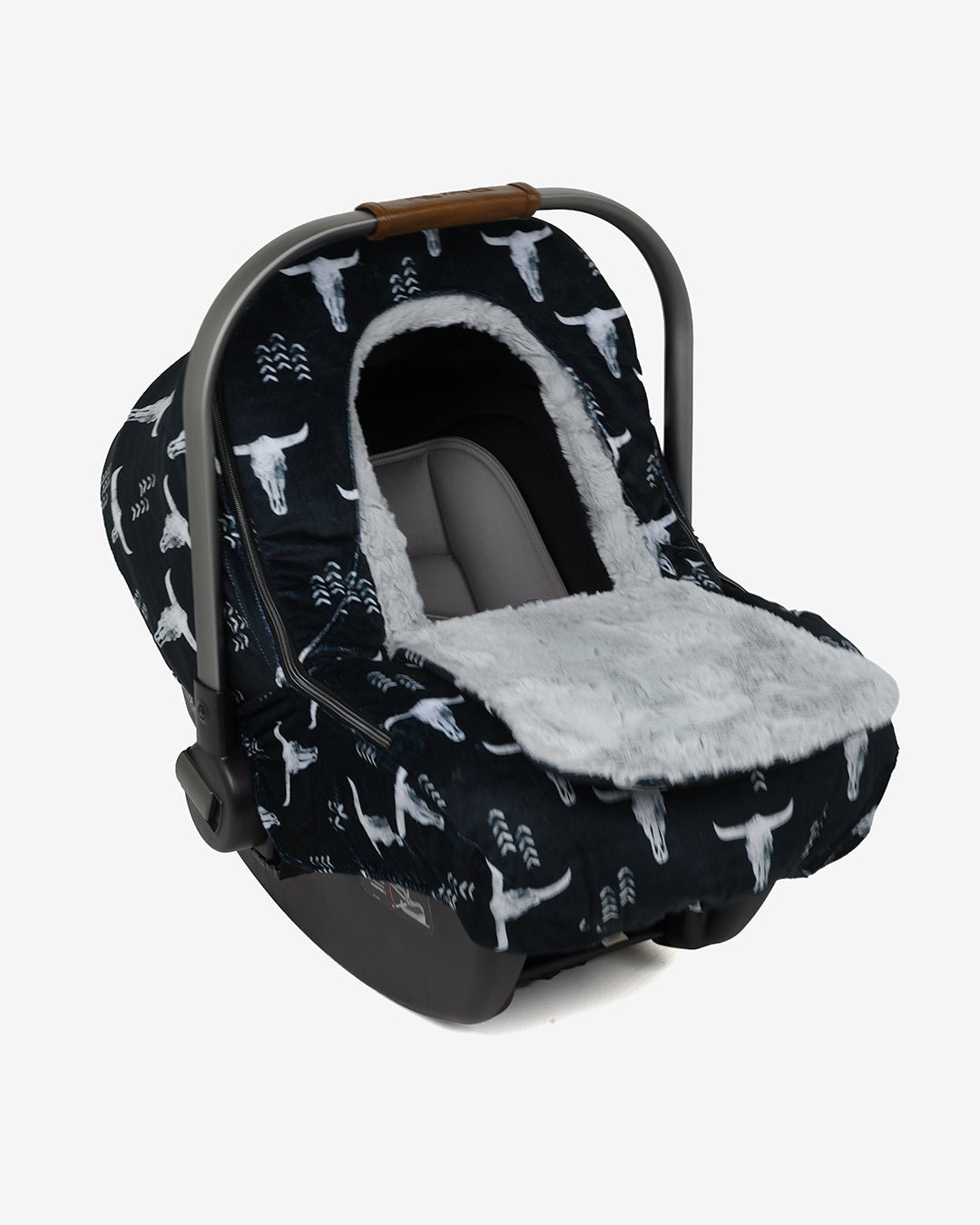 Winter GlizCover™ - Long Horns - Gliz Design