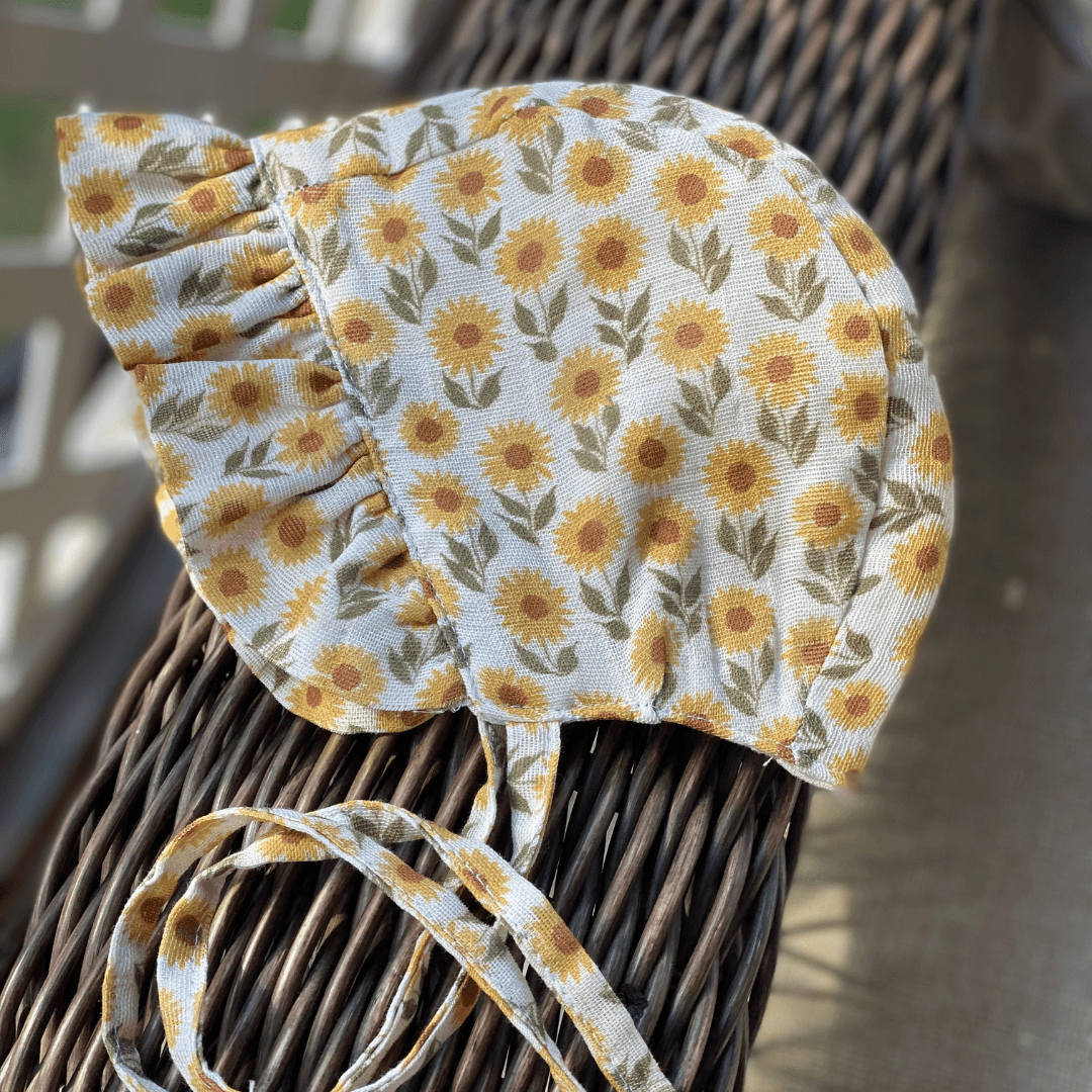 Ruffle Baby Bonnet - Gliz Design