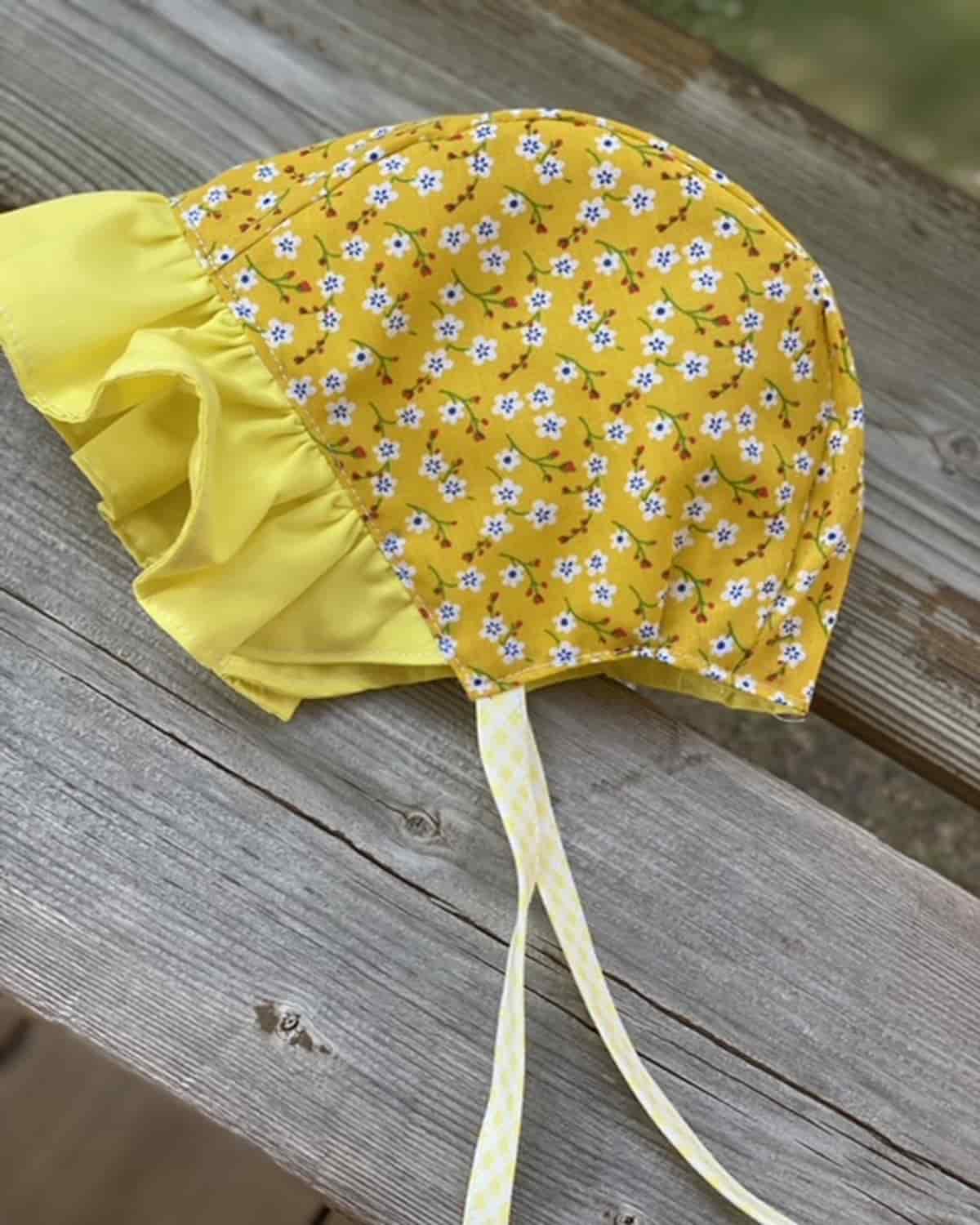 Ruffle Bonnet - Yellow & White Florals - Gliz Design