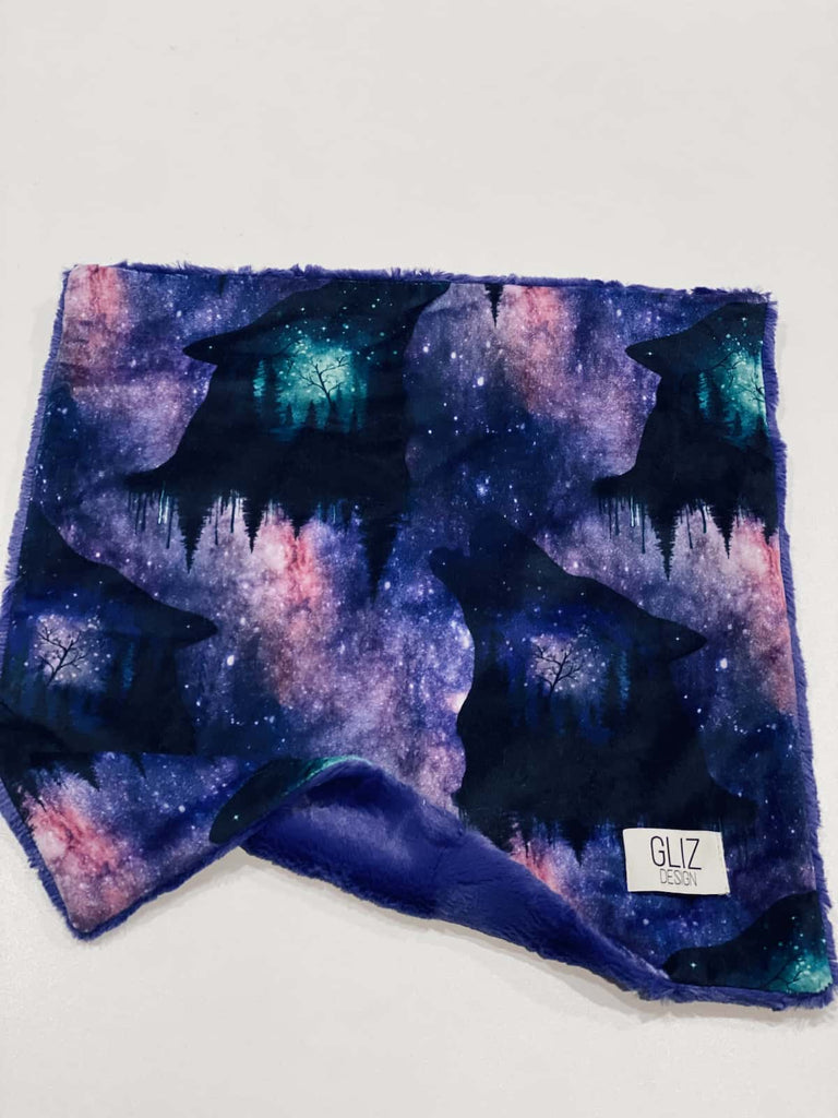Snuggle Taggie - Wolf Night Sky - Gliz Design